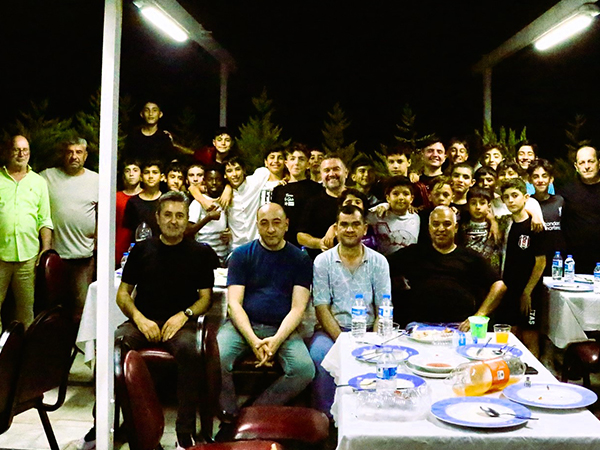 Altyapı Sporcularımızla Yemekte Bir Araya Geldik