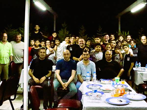 Altyapı Sporcularımızla Yemekte Bir Araya Geldik